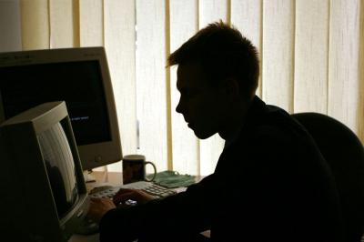 پلیس فتا: کاربران چت روم ها مراقب شیادان باشند!