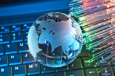 چه شرکت‌های اینترنتی سرویس فیبر نوری ارائه می‌کنند؟